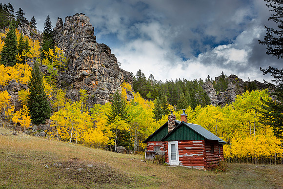 Middle Fork Cabin